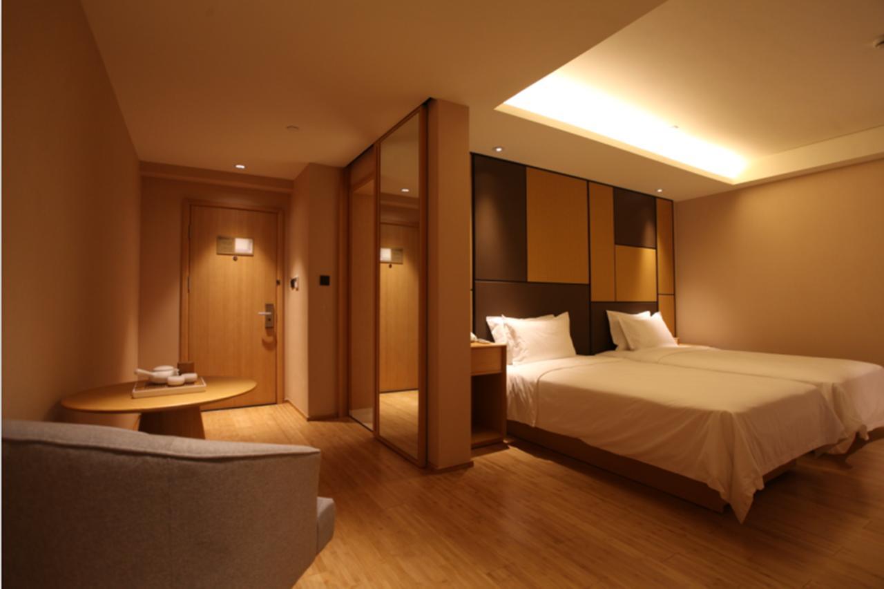 Ji Hotel Shanghai Kangqiao Xiuyan Road Dış mekan fotoğraf